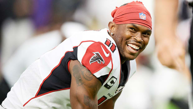 julio-jones-falcons-podcast.jpg